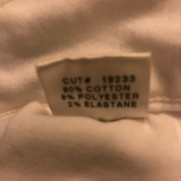 White J Brand - Picture 7 of 8
